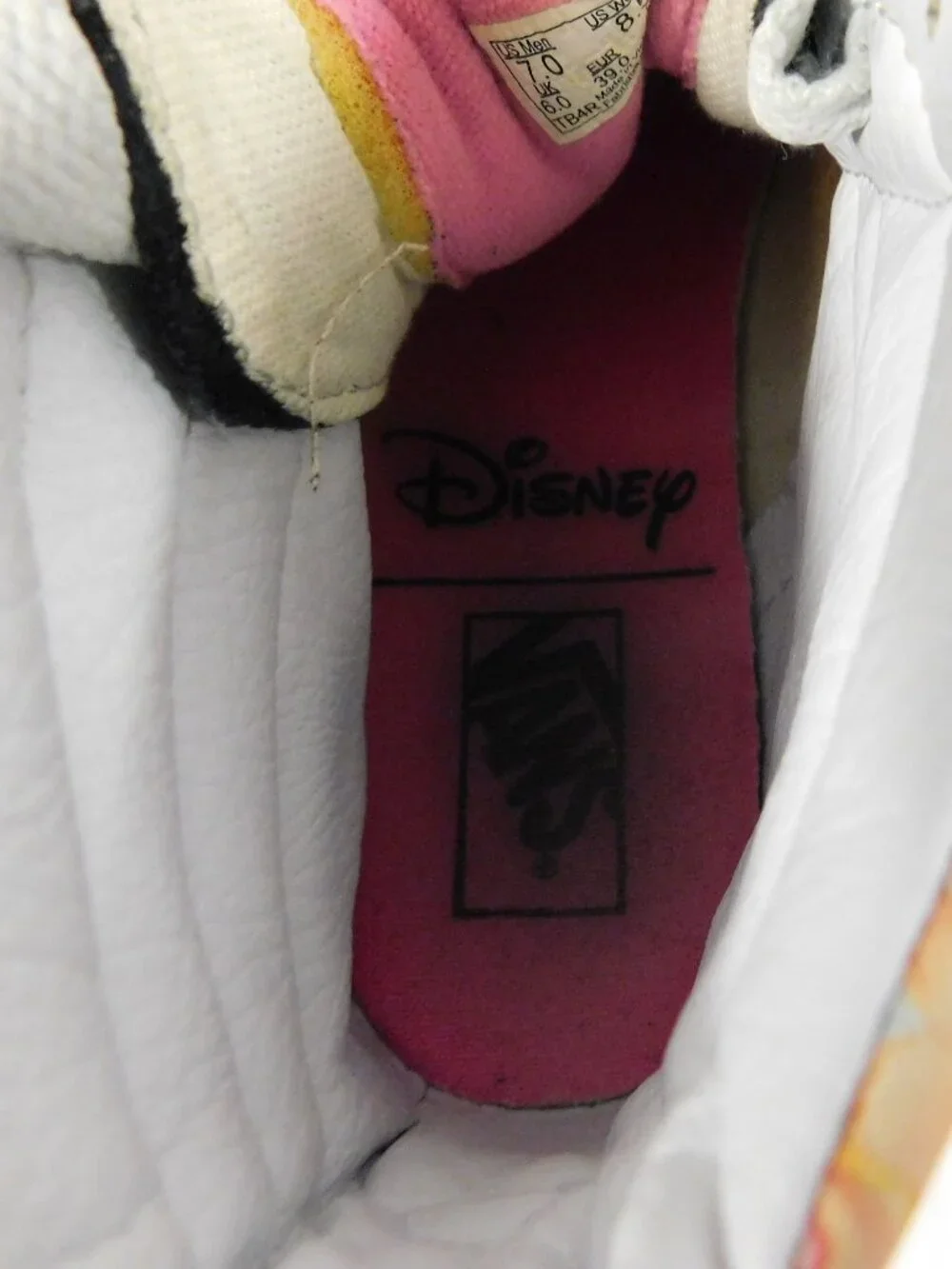 Vans Disney Princess Skate HI Top Sneakers Shoes Women's Size 8.5  Men's 7